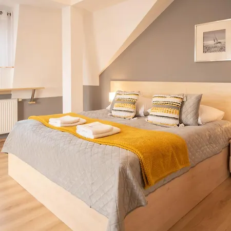 Apartment Z Sypialnia Przy Promenadzie 3 Balkony W Widokiem Na Morze Seaview Promenade Mit Meerblick Und 3 Balkonen Na Wyspie Swinemünde